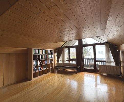 Schlaf-/Wohnraum im DG