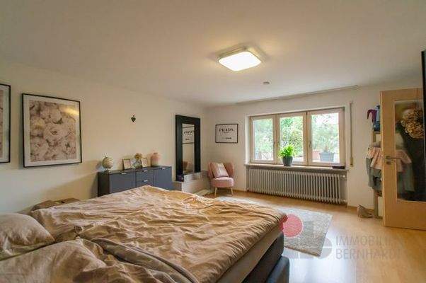 Schlafzimmer im Untergeschoss