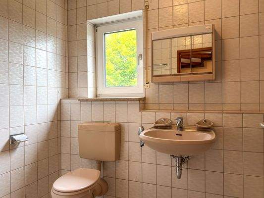 Obergeschoss - Badezimmer (1)