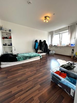 Schlafraum d. noch Mieters