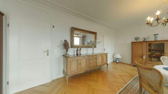 Wohn- und Essbereich