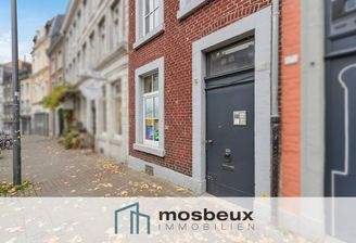 Hausansicht/Hauseingang