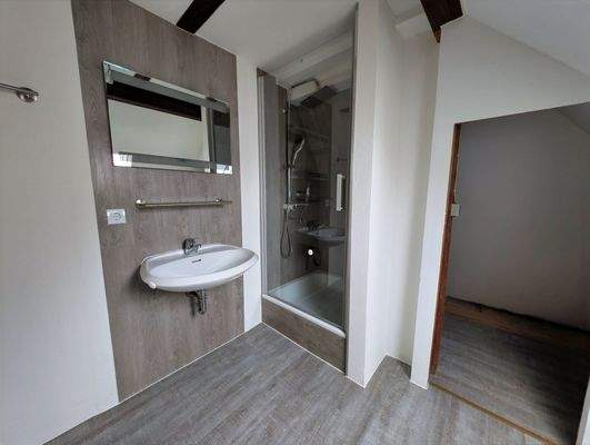 Badezimmer Dachgeschoss