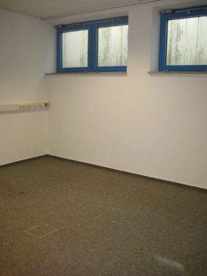 Büro o. Lagerraum 4