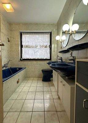 Wannenbad, Erdgeschoss