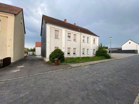 Wohnhaus Straßenansicht