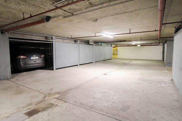 Garageplatz -2 UG_