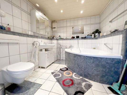 Tageslichtbadezimmer