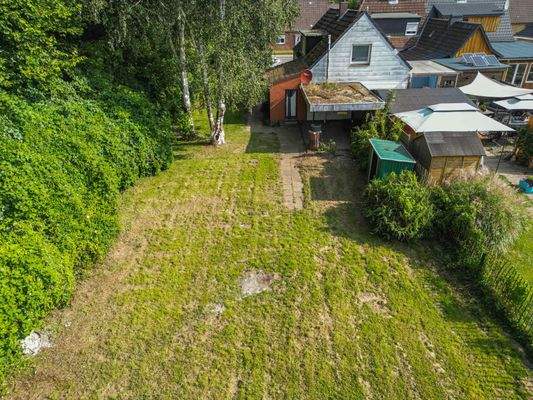 Baugrundstück Haus Rückseite.jpg