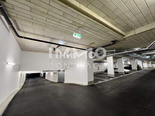 Tiefgarage 8469