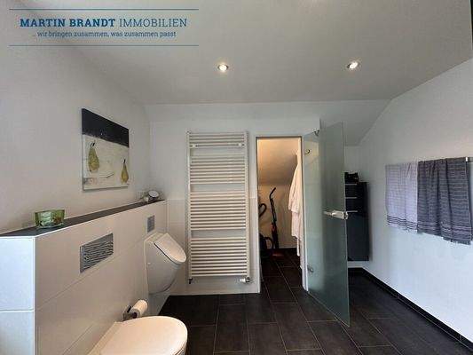Badezimmer DG