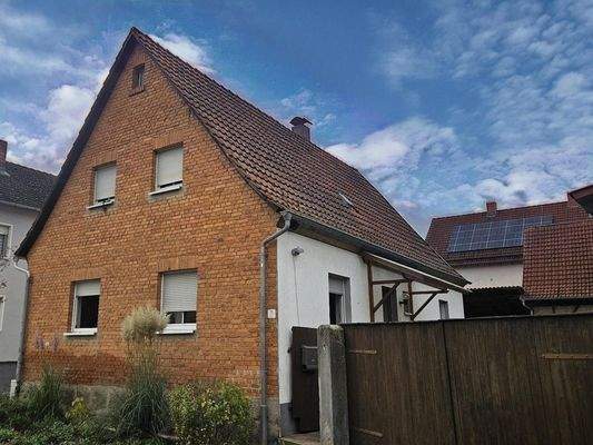 Ansicht von der Straßenseite