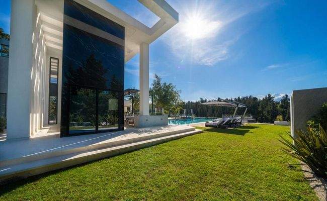 Kreta, Almyrida: Unglaubliche Luxusvilla zum Verkauf in Almyrida