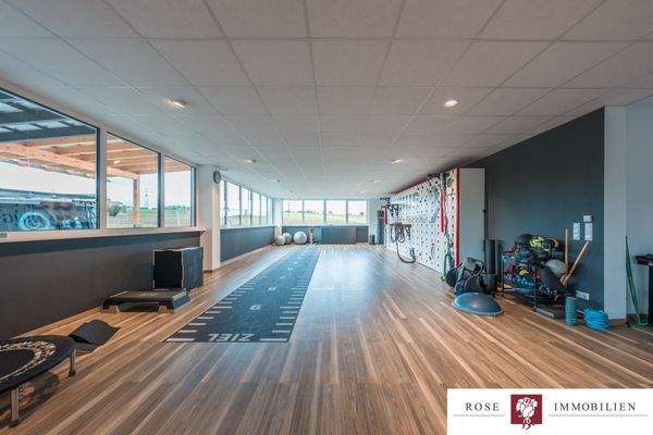 Trainingshalle Bild 1 (Physiotherapie)
