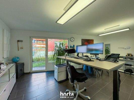 Büro 4