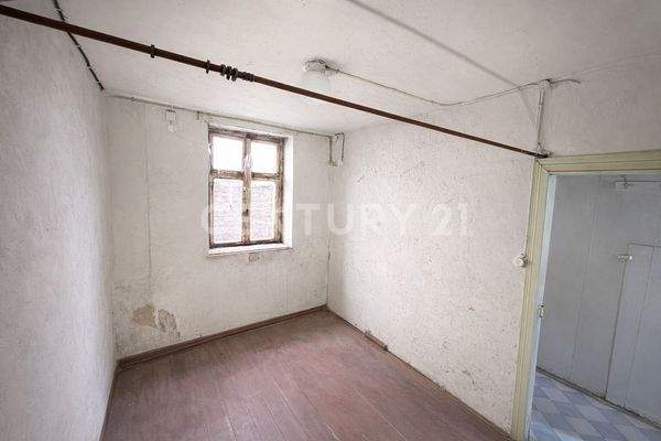 Raum Erdgeschoss Links2