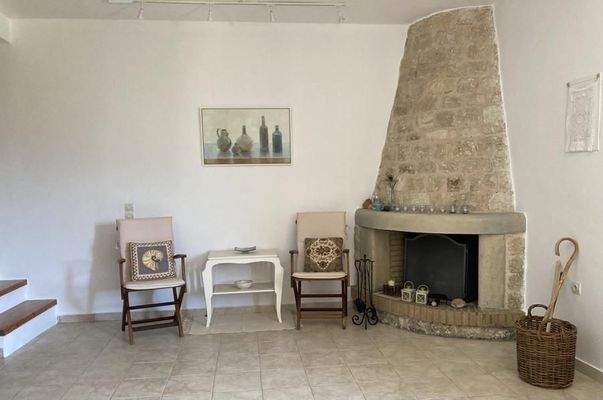 Kreta, Paidochori: Ländliches Steinhaus mit freier Aussicht zu verkaufen