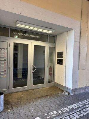 Hauseingang C  2. Eingang