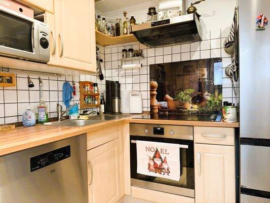 Wohnung rechts Küche