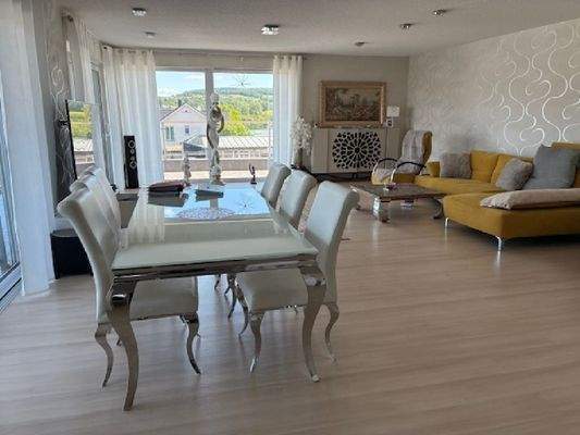 der Wohnraum im 1.OG