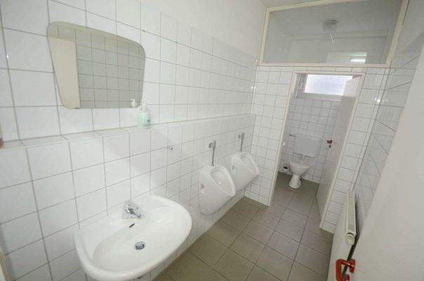 Sanitärraum Herren
