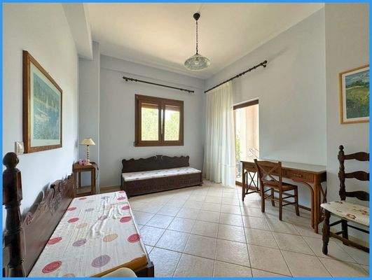 bd285becb4884bb4907538203e84ca84-original