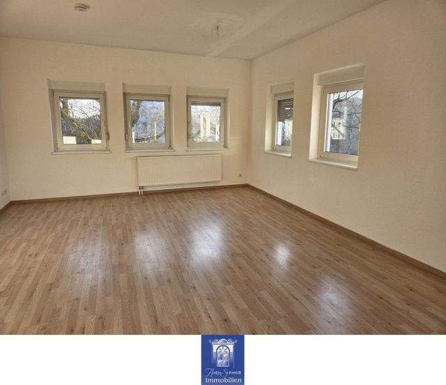 Perfekte 2-Zimmerwohnung mit großem Wohnzimmer und Duschbad in Senftenberg! - Photo 1