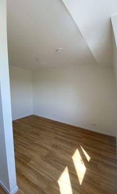 Schlafzimmer_Bild 3.jpg