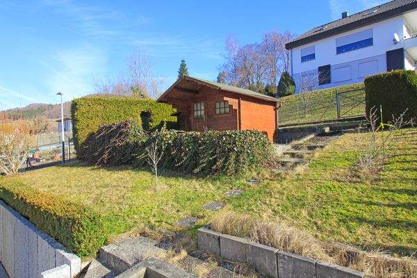 Gepflegte Gartenanlage 