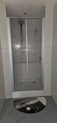 WG 2 Dusche