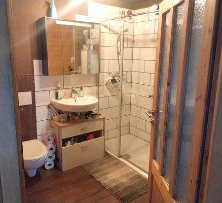 Einfamilienhaus  Bad