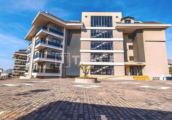 Stylish Apartments in a Complex with Rich Amenities in Alanya Oba