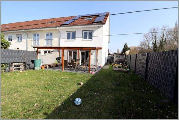 Hausansicht von hinten