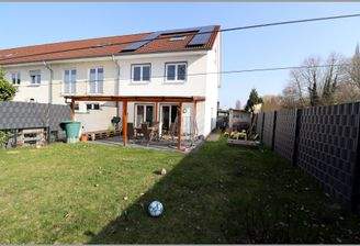 Hausansicht von hinten