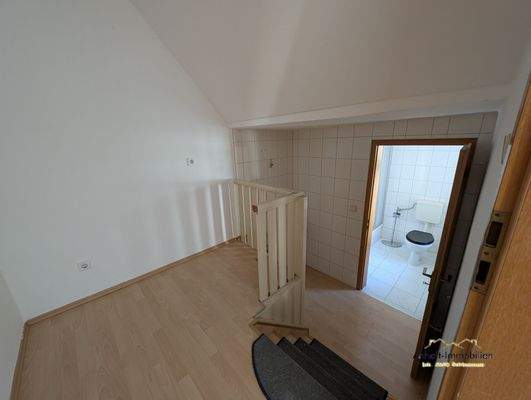 1. OG - Flur zum Duschbad