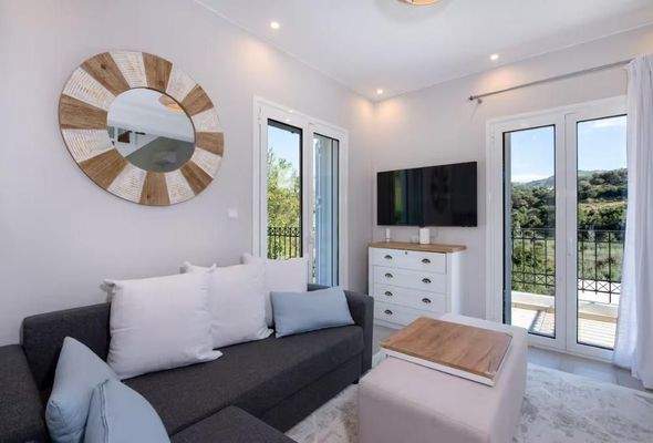 Kreta: Moderne 2-Schlafzimmer-Villa mit privatem Pool in Almyrida zu verkaufen
