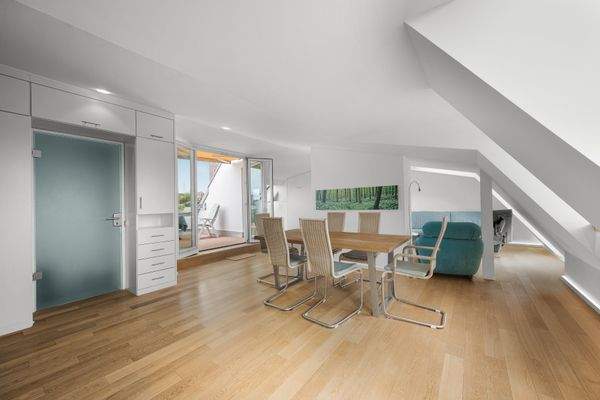 Wohn- und Essbereich