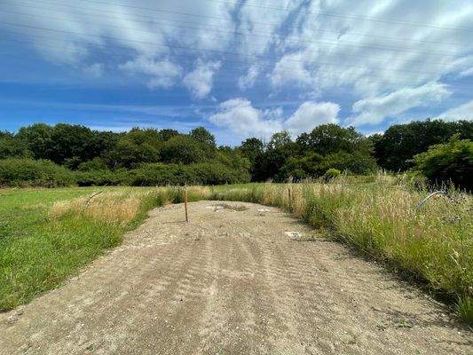 Zufahrt bereits erschlossen