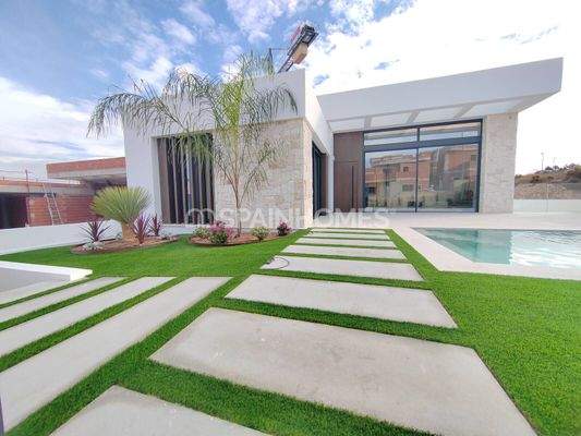 Detached Villas with Private Pool in Rojales Costa Blanca