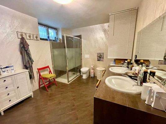 WhatsApp Image 2025-05-14 at 18.32.44 (8).jpeg