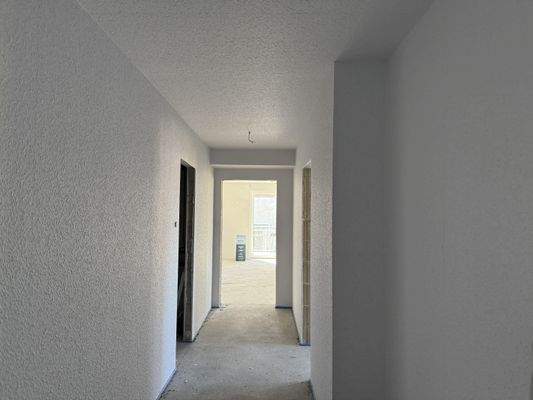 Beispiel Flur Haus 1 (Aktueller Bautenstand: 12.04.25)