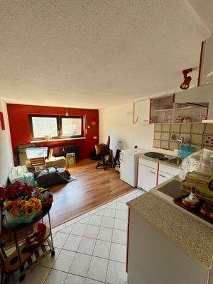 Küche und Wohnzimmer Einliegerwohnung 