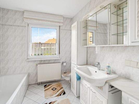 Badezimmer Erdgeschoss