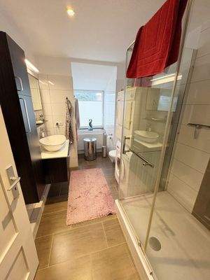 Duschbad mit Tageslicht