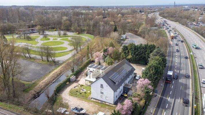 haus-karlsruhe-knielingen-drohnenaufnahme-wolf-immobilien