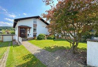 Haus Nr. 16 - Vorderansicht der Immobilie