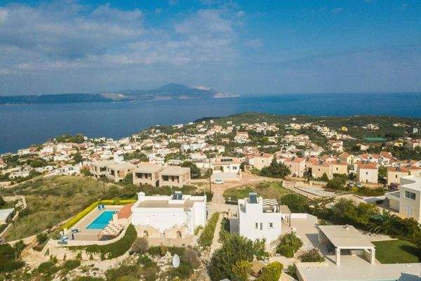Kreta, Plaka: Einzigartige Villa mit herrlicher Aussicht zu verkaufen