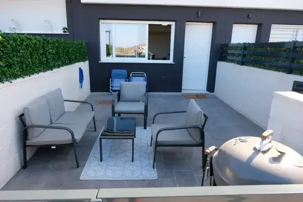 2c567bd9-2175-442a-bd15-2fbe98eb7166