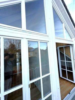 OG 7 Glasfront Balkon