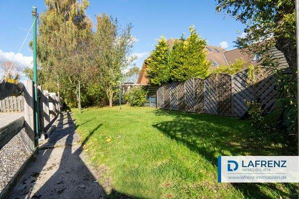 Garten hinter dem Haus